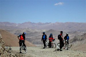 Mountain biking tours in Tibet